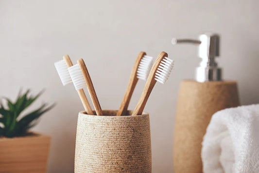Cepillos de dientes de bambú biodegradables